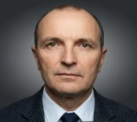 Kozyr Anatolii